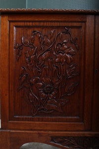 English Oak Arts and Crafts Cabinet c.1910