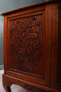 English Oak Arts and Crafts Cabinet c.1910
