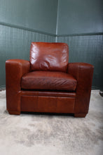 Load image into Gallery viewer, English Leather Chair