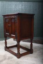 Load image into Gallery viewer, English Oak Cabinet c.1950