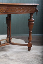 Load image into Gallery viewer, French Oak Table c.1900