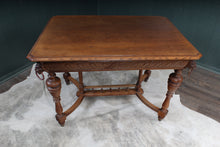 Load image into Gallery viewer, French Oak Table c.1900