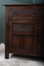 Load image into Gallery viewer, English Oak Sideboard c.1940