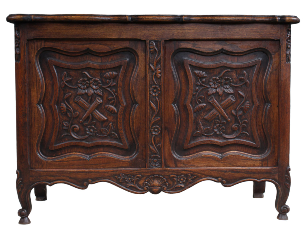 French Carved Oak Bedding Box c.1900