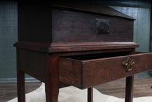 Load image into Gallery viewer, English Oak Bible Box c.1724