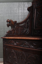 Load image into Gallery viewer, English Carved Oak Settle c.1880
