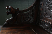 Load image into Gallery viewer, English Carved Oak Settle c.1880