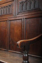 Load image into Gallery viewer, Carved European Oak Settle c.1800