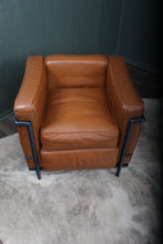 Load image into Gallery viewer, Pair Leather Chairs LC2 Le Corbusier for Cassina Style