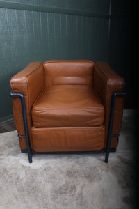 Pair Leather Chairs LC2 Le Corbusier for Cassina Style