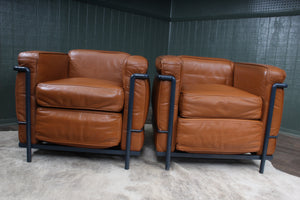 Pair Leather Chairs LC2 Le Corbusier for Cassina Style