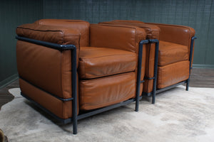 Pair Leather Chairs LC2 Le Corbusier for Cassina Style