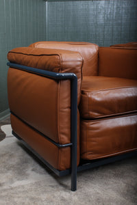 Pair Leather Chairs LC2 Le Corbusier for Cassina Style