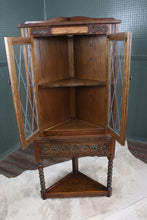 Load image into Gallery viewer, English Oak Leaded Glass Corner Cabinet