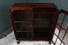 Load image into Gallery viewer, English Mahogany Bookcase c.1920