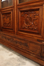 Load image into Gallery viewer, French Oak Bookcase c.1890