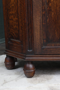 English Oak Hallrobe c.1900