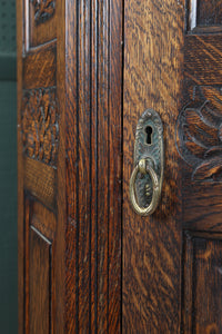 English Oak Hallrobe c.1900