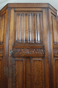 English Oak Hallrobe c.1900