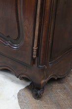 Load image into Gallery viewer, Handsome Oak Sideboard c.1890