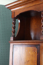 Load image into Gallery viewer, English Oak Lancashire Chest c.1830