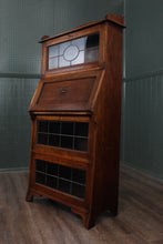 Load image into Gallery viewer, English Oak Bookcase c.1900
