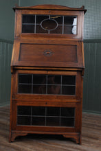 Load image into Gallery viewer, English Oak Bookcase c.1900