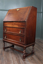 Load image into Gallery viewer, English Oak Bureau c.1900