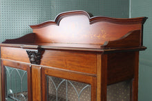 Load image into Gallery viewer, English Mahogany Display Cabinet c.1900