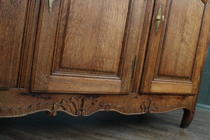 French Provincial Oak Sideboard c.1830