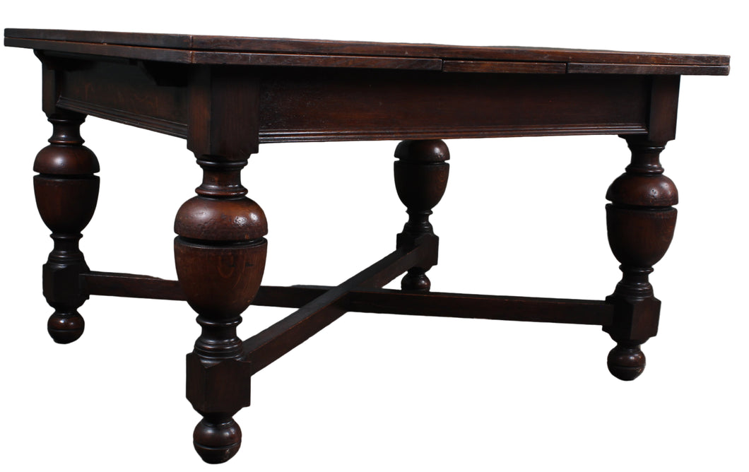 English Oak Drawleaf Table c.1900