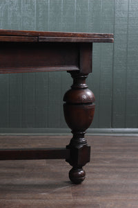 English Oak Drawleaf Table c.1900