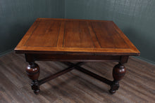 Load image into Gallery viewer, English Oak Drawleaf Table c.1900