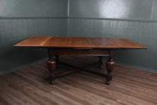 Load image into Gallery viewer, English Oak Drawleaf Table c.1900