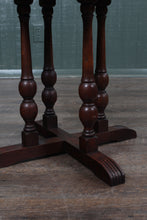 Load image into Gallery viewer, English Oak Occasional Table