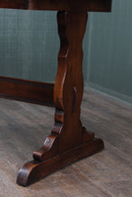 Load image into Gallery viewer, Vintage English Oak Trestle Drawleaf Table