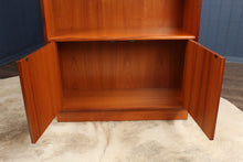 Load image into Gallery viewer, English Midcentury Bookcase by GPlan c.1960