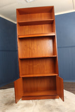 Load image into Gallery viewer, English Midcentury Bookcase by GPlan c.1960