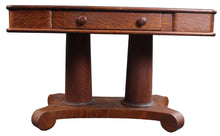 Load image into Gallery viewer, American Oak Pedestal Table c.1900