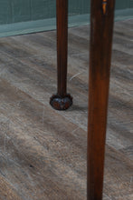 Load image into Gallery viewer, English Mahogany Occasional Table c.1900