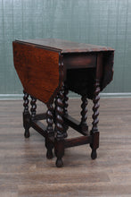 Load image into Gallery viewer, English Oak Barley Twist Dropleaf c.1900