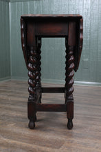 Load image into Gallery viewer, English Oak Barley Twist Dropleaf c.1900