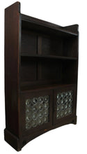 Load image into Gallery viewer, English Oak Bookcase c.1900