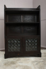 Load image into Gallery viewer, English Oak Bookcase c.1900