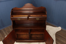Load image into Gallery viewer, English Mahogany Bookcase c.1900