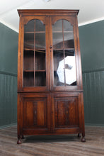 Load image into Gallery viewer, English Oak Bookcase c.1900