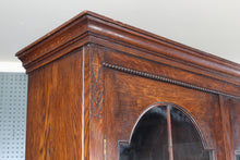 Load image into Gallery viewer, English Oak Bookcase c.1900