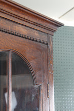 Load image into Gallery viewer, English Oak Bookcase c.1900