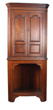 Load image into Gallery viewer, English Georgian Oak Corner Cabinet c.1830