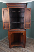 Load image into Gallery viewer, English Georgian Oak Corner Cabinet c.1830